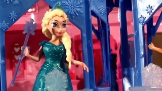 Magic Clip Anna falls from Elsas Ice Castle - Anna and Elsa Disney Princesses Magic Clip Toy
