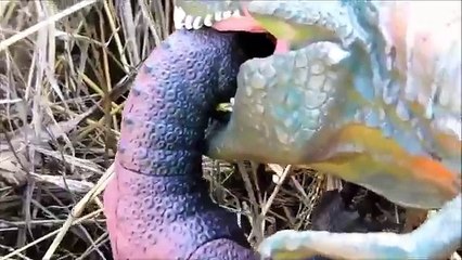 Dinosaurs Toys. T Rex Puppet vs Godzilla. Crocodile Jaws Shark. Video For Kids