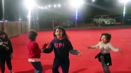 رقص عائلة فيحان مع شيله