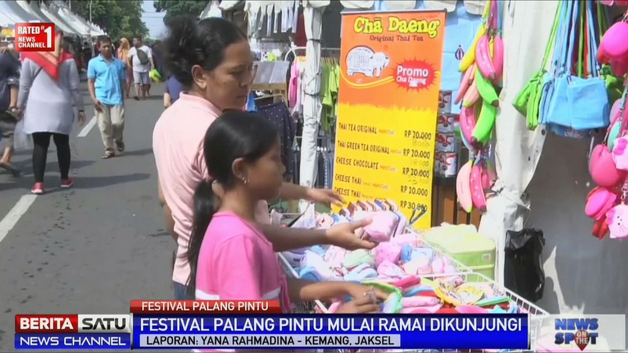Kebudayaan Khas Betawi Ramaikan Festival Palang Pintu di Kemang,