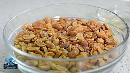 Budinca de ciocolata cu unt de arahide | JamilaCuisine