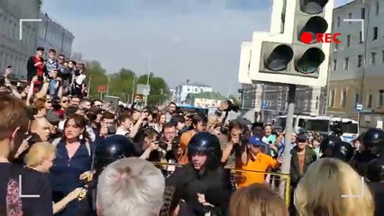 БЕCПPЕДЕЛ МЕHТOB НА АКЦИИ ПУТИН НАМ НЕ ЦАРЬ 05.05.2018