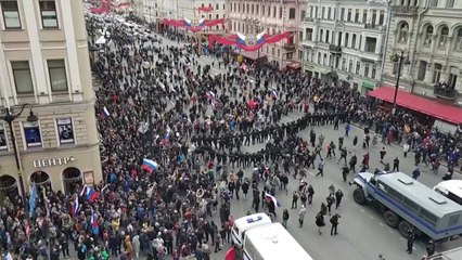 러시아 곳곳 푸틴 반대 시위...1,350명 연행 / YTN