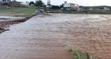 Şanlıurfa'da Sele Kapılan 13 Yaşındaki Kızın Cesedine Ulaşıldı