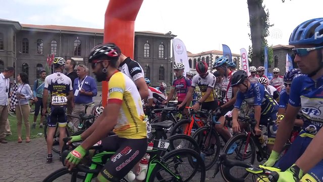 Uluslararası Mezopotamya Bisiklet Turu'nun dördüncü etabı başladı - DİYARBAKIR