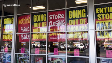 Everything must go! Toys "R" Us gives big discounts before it closes