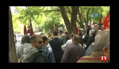 Deniz Gezmiş ve arkadaşları mezarı başında anıldı