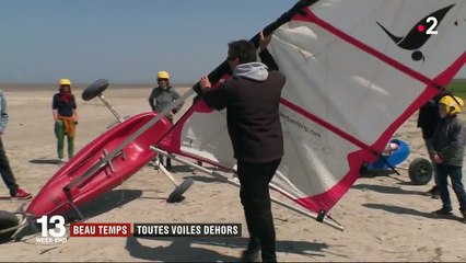 Bretagne : les chars à voiles sont de sortie