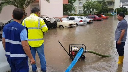 Mayıs yağmuru Tire'de hayatı felç eti