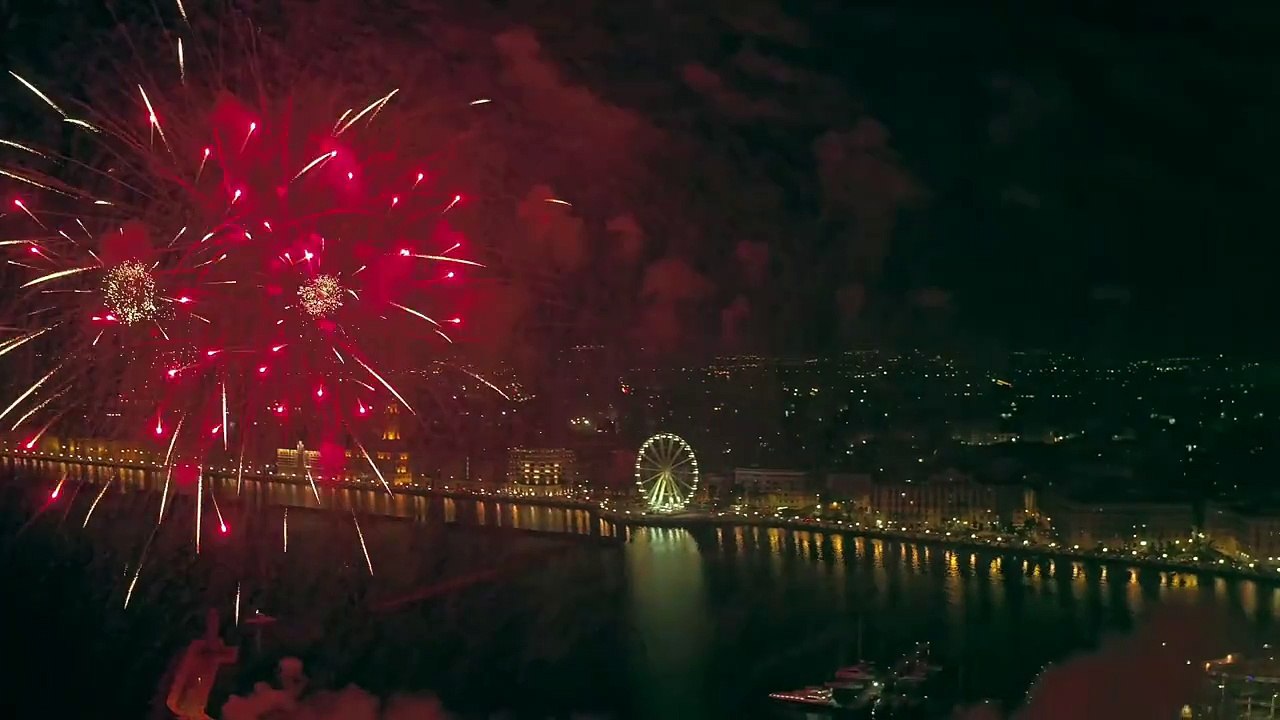 Bari: emozionanti riprese aeree annunciano la Festa di San NicolaBari: emozionanti riprese aeree annunciano la Festa di San Nicola