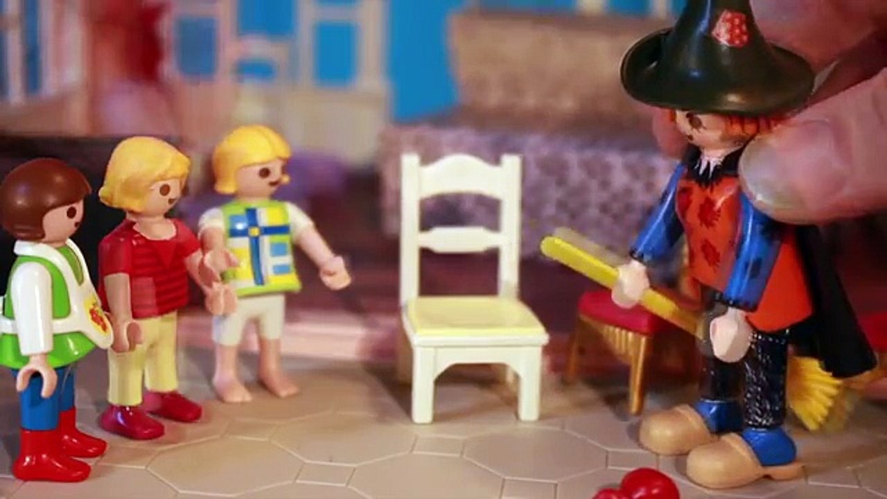 Playmobil baby videos | Bellboxes | Three girls and Witch