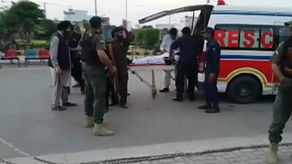 Pakistanischer Innenminister bei Attentatsversuch angeschossen