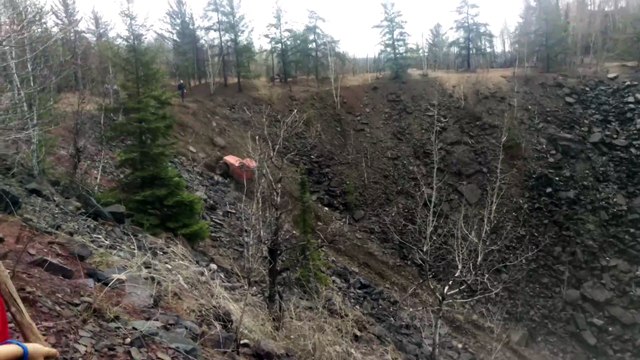 Marche arrière d'un 4x4 dans une pente inéluctable !!