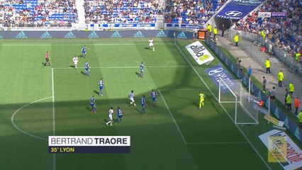 Скачать видео: Traore scores brace as Lyon cruise past Troyes