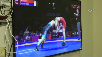 Soner Demirtaş'ın baba ocağında şampiyonluk sevinci