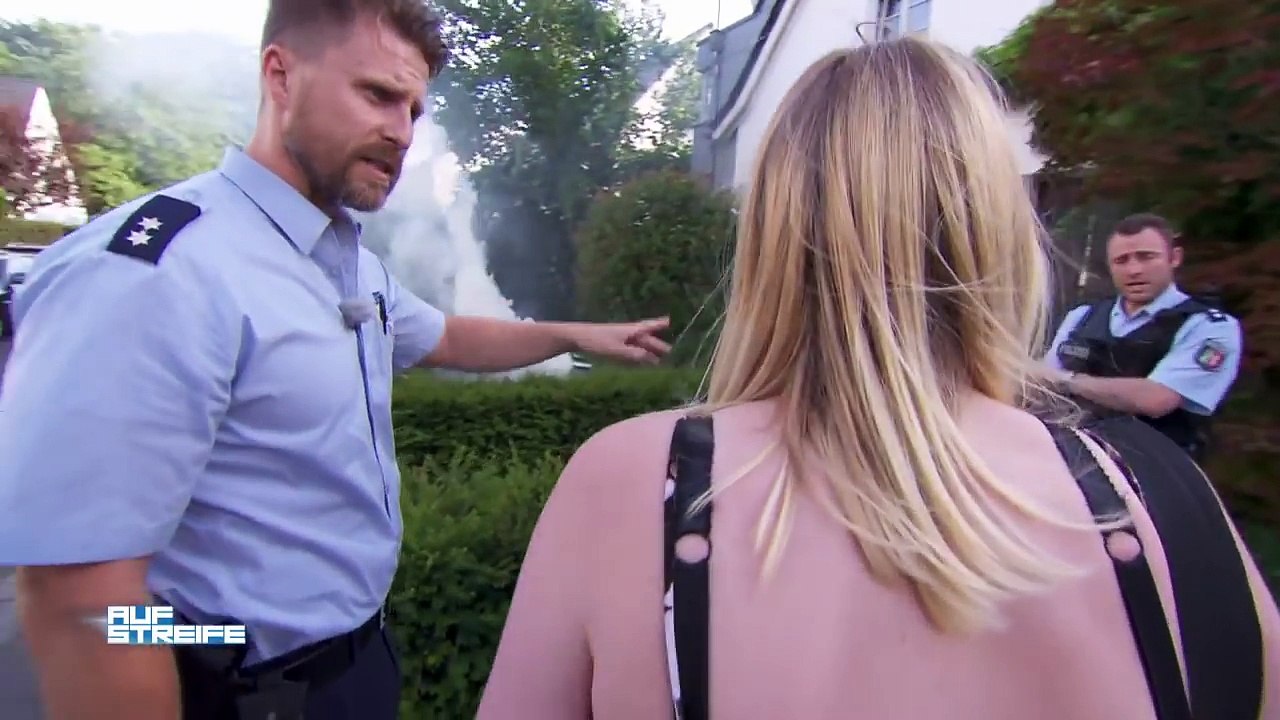 Was'n Kracher:  Brand durch Böller im Computer!  | Auf Streife | SAT.1 TV