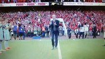 Arsene Wenger gets Guard of Honor at Emirates