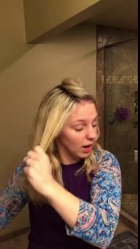 Fast 5-Minute Mom Hair - 5-Minute hairstyle Challenge - Curly hair tutorial