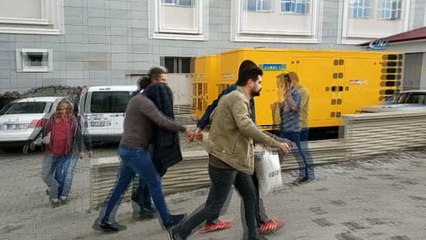 Uyuşturucu ticaretinden 8 kişi adliyeye sevk edildi