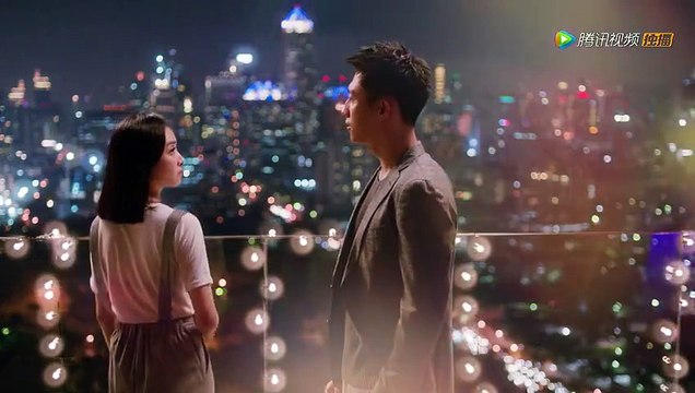 Webdrama Mối tình đầu của thiên tuế đại nhân do Tống Thiến và Hoàng Cảnh Du đóng chính tung MV cho ca khúc chủ đề Chớp mắt ngàn năm .