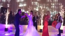 İzzet Yıldızhan, Alişan-Buse Varol Çiftinin Düğününde Dolar Şovu Yaptı