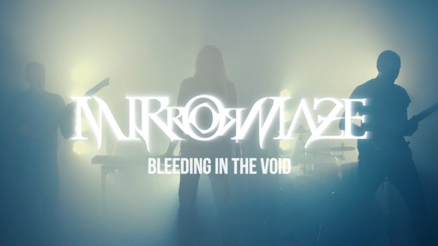 MirrorMaze - Bleeding in the Void
