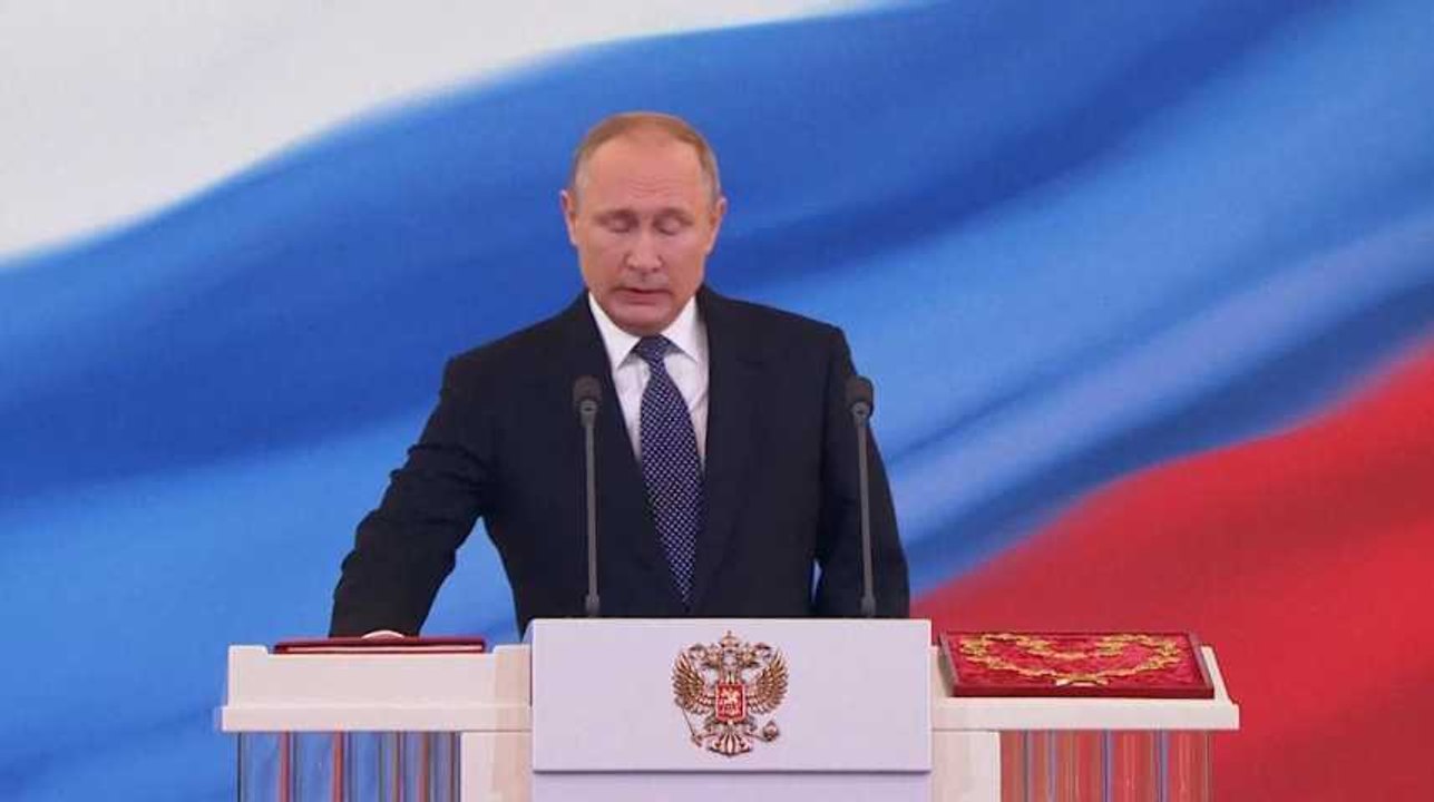 Poutine prête serment : "Je suis conscient de m...