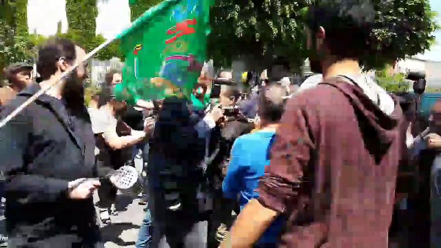 Gironde : Robert Ménard très chahuté à St André-de-Cubzac