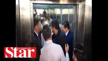 Muharrem İnce�nin asansör krizi sosyal medyayı salladı