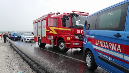 Mehteran takımını taşıyan minibüs devrildi: 1 ölü, 12 yaralı (2) - DENİZLİ