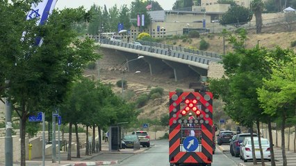 Placas indicam embaixada dos EUA em Jerusalém