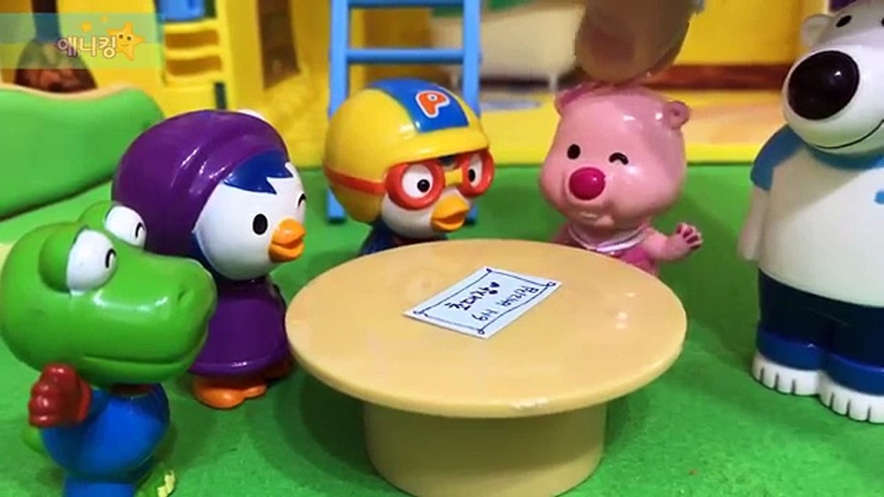 무서운이야기 크리스마스 파티에 나타난 [수상한 삐에로]_뽀로로 장난감 애니메이션 상황극 pororo toy animation ポロロ 애니킹