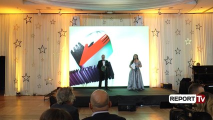 Report TV - Ceremonia e ndarjes së çmimeve "Albanian Exsellence 2017"