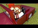 Minecraft: BUILD BATTLE em Servidor Pirata! - QUAL O MELHOR CARRO?! (c/ Miss)