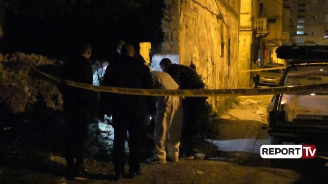 Report TV - Me shiringë në bark, një 22-vjeçar gjendet i pajetë në godinë të vjetër