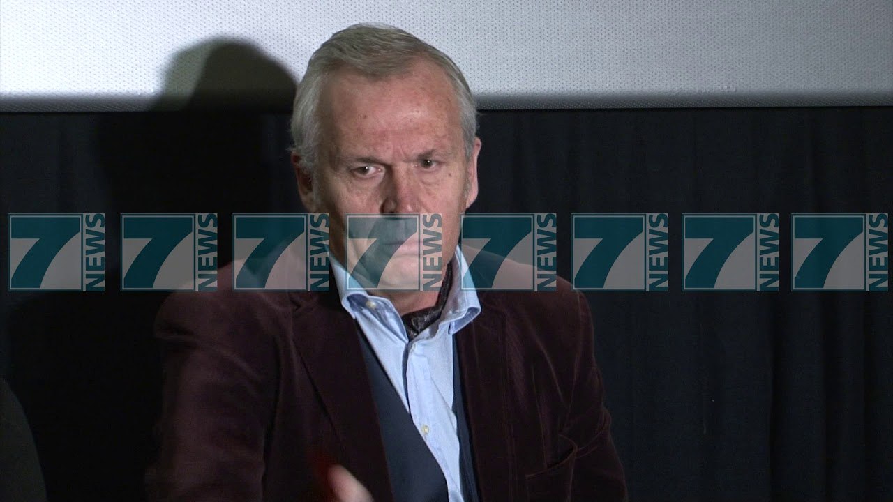 REGJISORI EDMOND TOPI SJELL PRODHIMIN “YJET E SE ARDHMES” - News, Lajme - Kanali 11