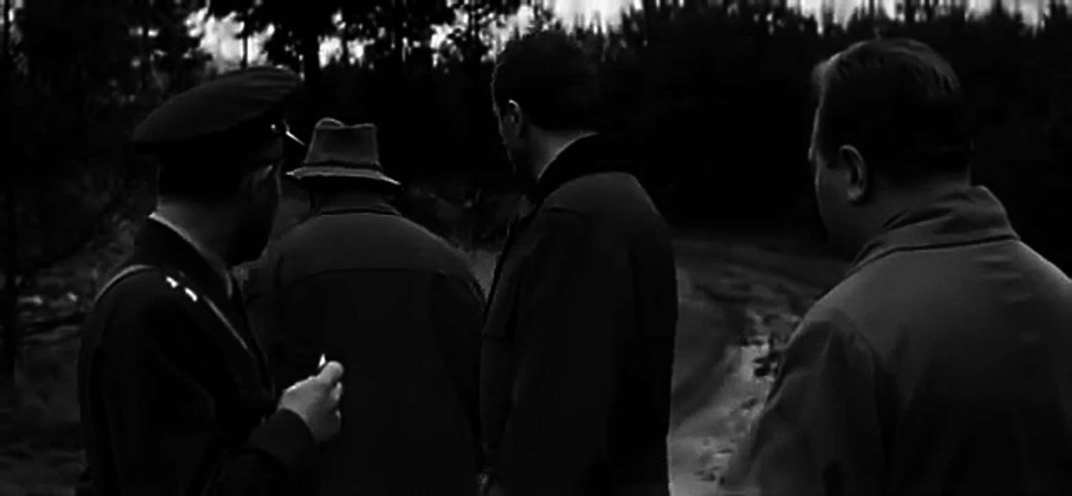 Vrah skrývá tvář 1966 CZ & Vražda v hotelu Excelsior (1971).mp4 part 2/5