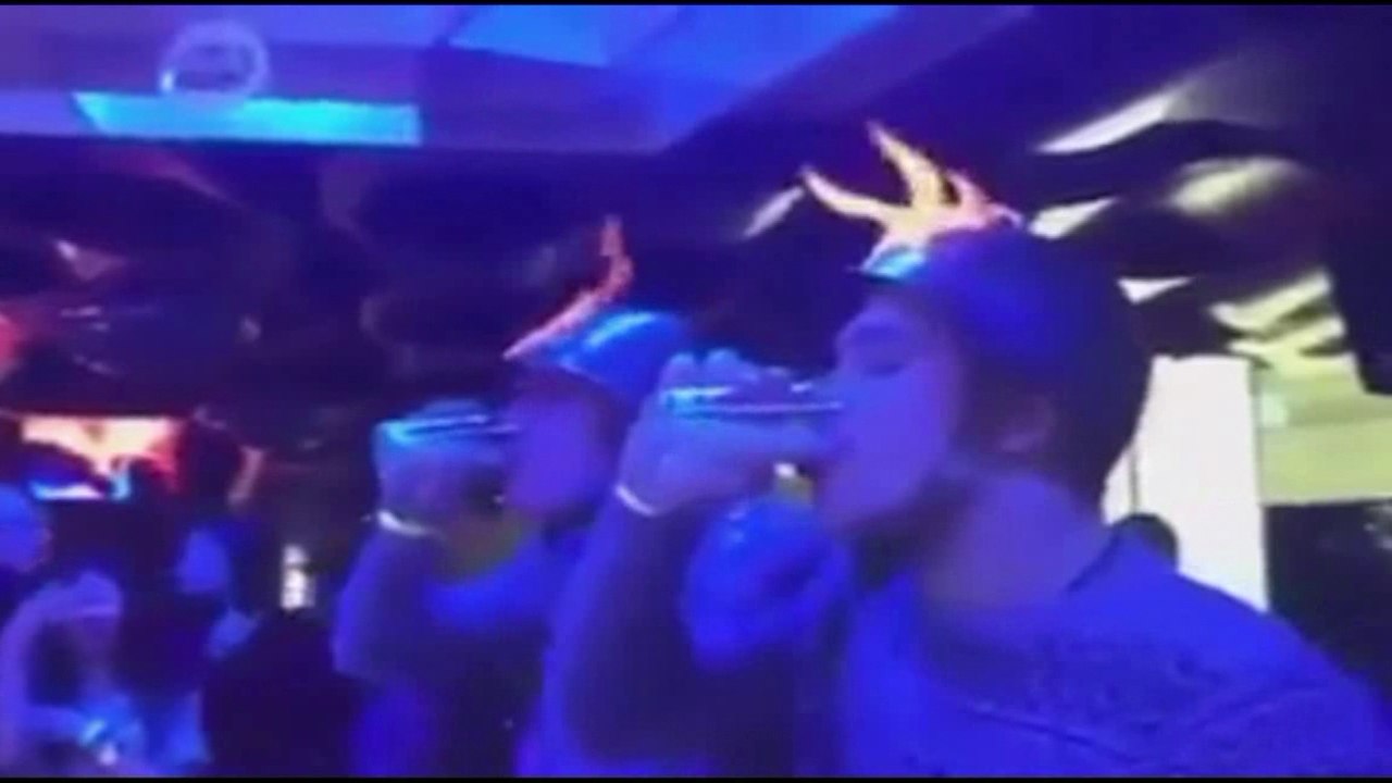 Regardez Comment BOIRE de la BIÈRE EN RUSSE