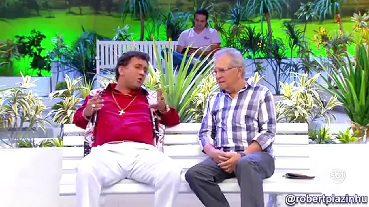 A Praça é Nossa (26/05/16) Paulinho Gogó chega bêbado na praça