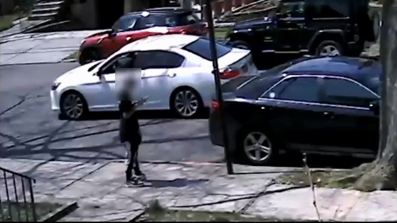 États-Unis : Un jeune se fait voler ses baskets qui coûtent 2000$ !