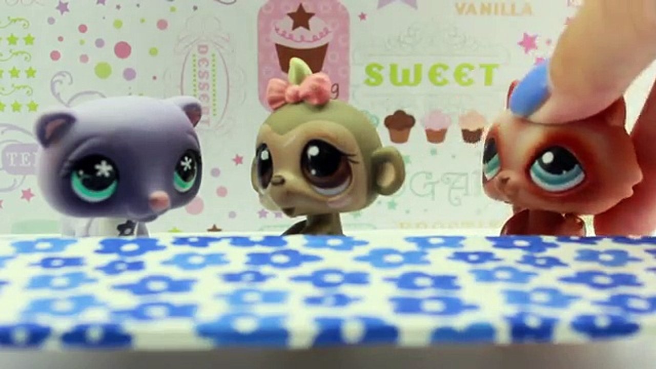LPS - The Lousy Food Worker!! FIRE HIM!!