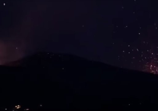 Kilauea Fissure Winds Down, Eruption Continues