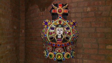 Met museum premieres Catholic fashion exhibition