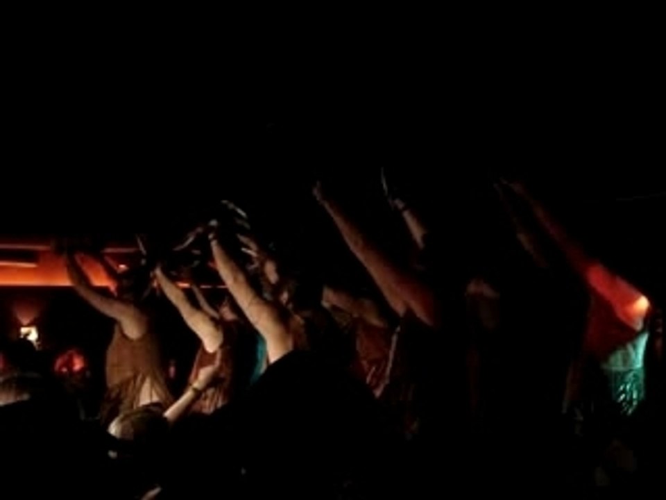 Soiree sharks far west