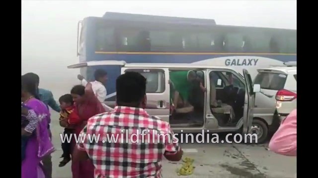 Dozens of cars pile up on Mathura Yamuna Expressway in north Indian fog