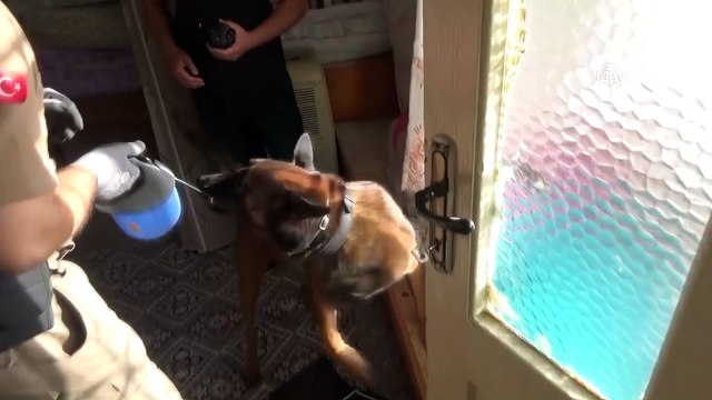 Polis baskınına karşı tarihi kaleden gözetleme yapmışlar - ADANA