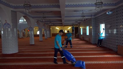 Büyükçekmece’nin camileri Ramazan’a hazır