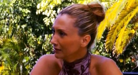 Baie des flamboyants S2E1 FRENCH