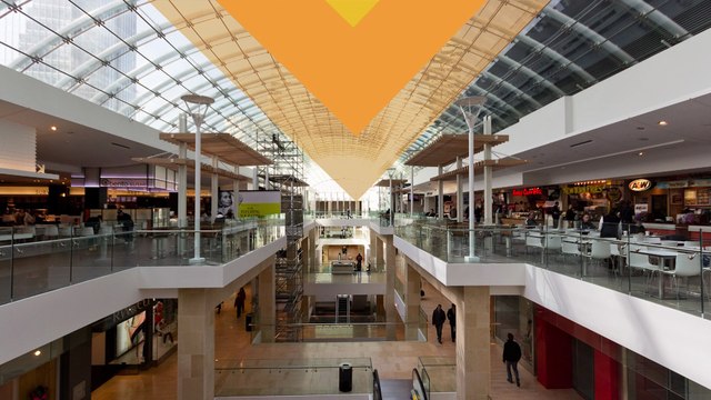 Une découverte derrière le mur des toilettes