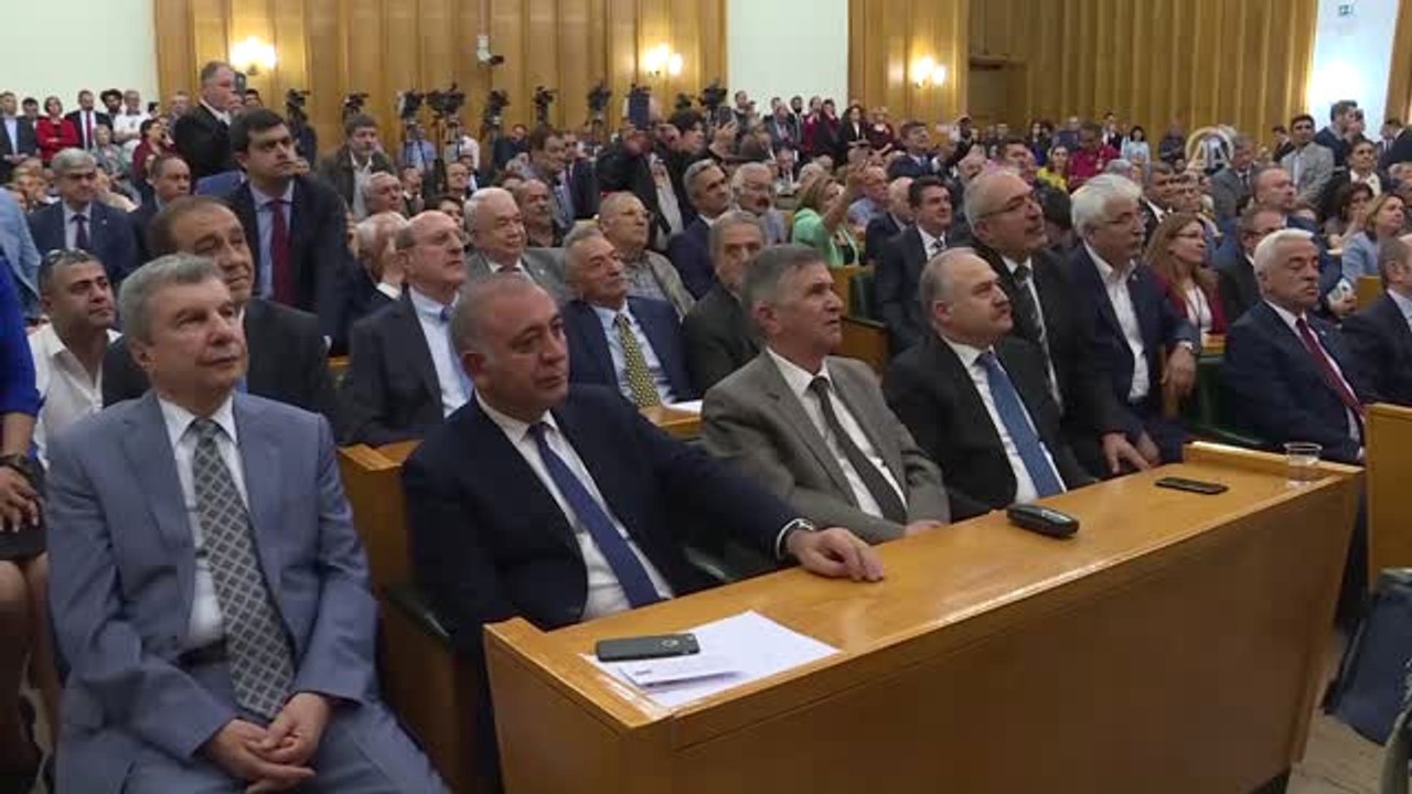 Kılıçdaroğlu: "Çağ Dışı Kalan Kur'an-ı Kerim Değil, Çağ Dışı Kalan Sizlersiniz"